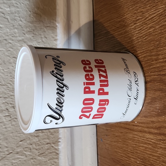 New Yuengling puppy puzzle tin - Picture 2 of 6